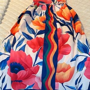 Cupshe Floral Maxi Dress with Bold Colors
